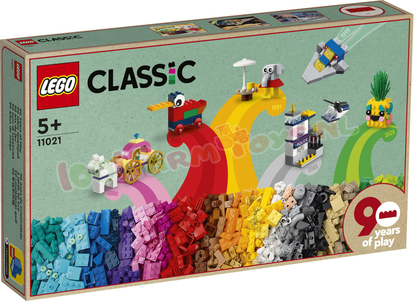 resultaat Zaklampen avond LEGO CLASSIC 90 Jaar Spelen - 11021 - LEGO Classic - LEGO - 1001Farmtoys  landbouwspeelgoed - Met deze LEGO Classic 90 jaar spelen 11021 bouwset  kunnen