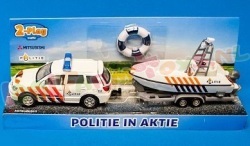 JEEP POLITIEAUTO MET BOOT OP AANHANGER