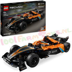 LEGO NEOM McLaren Formula E Racewagen