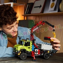 LEGO Technic 42242 foto 15