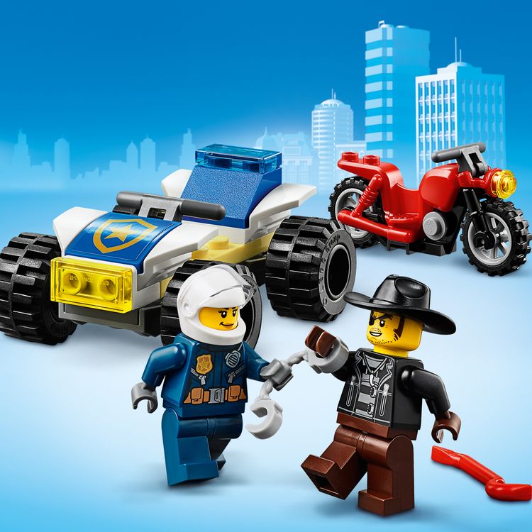 Assets/LEGO_60243_Feature2.jpg