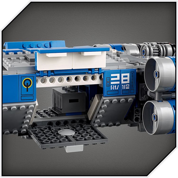 Assets/LEGO_75293_Feature3.jpg